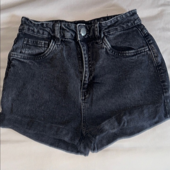 Cotton On Pants - Cotton On High Rise Stretch Black Denim Shorts - Women’s Size 6